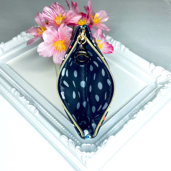 Badtz Maru Coin Purse Wallet - Picture 2 of 3